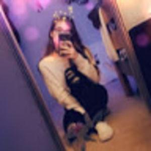 Meet your Posher, Em